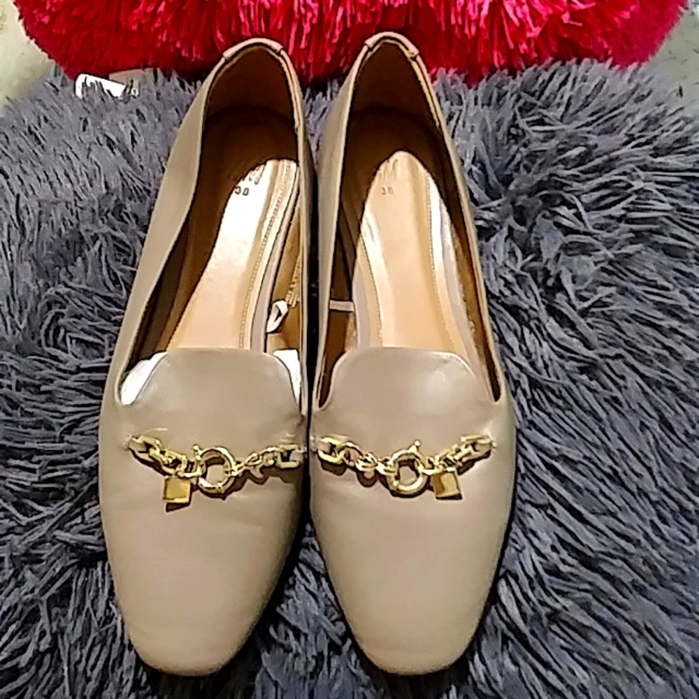 H&M WOMEN'S FLAT SHOES TAN SIZES 8
